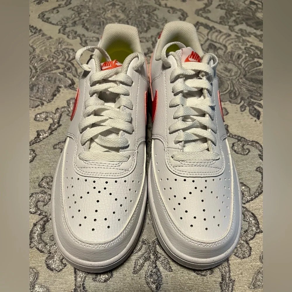 Nike Court Vision Low Top Shoes - Picture 3 of 7